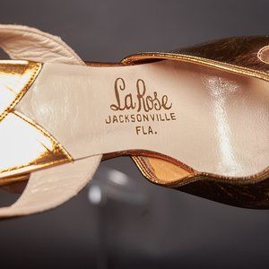 1950s Gold With Clear Cut Out Slingback Heels Shoes